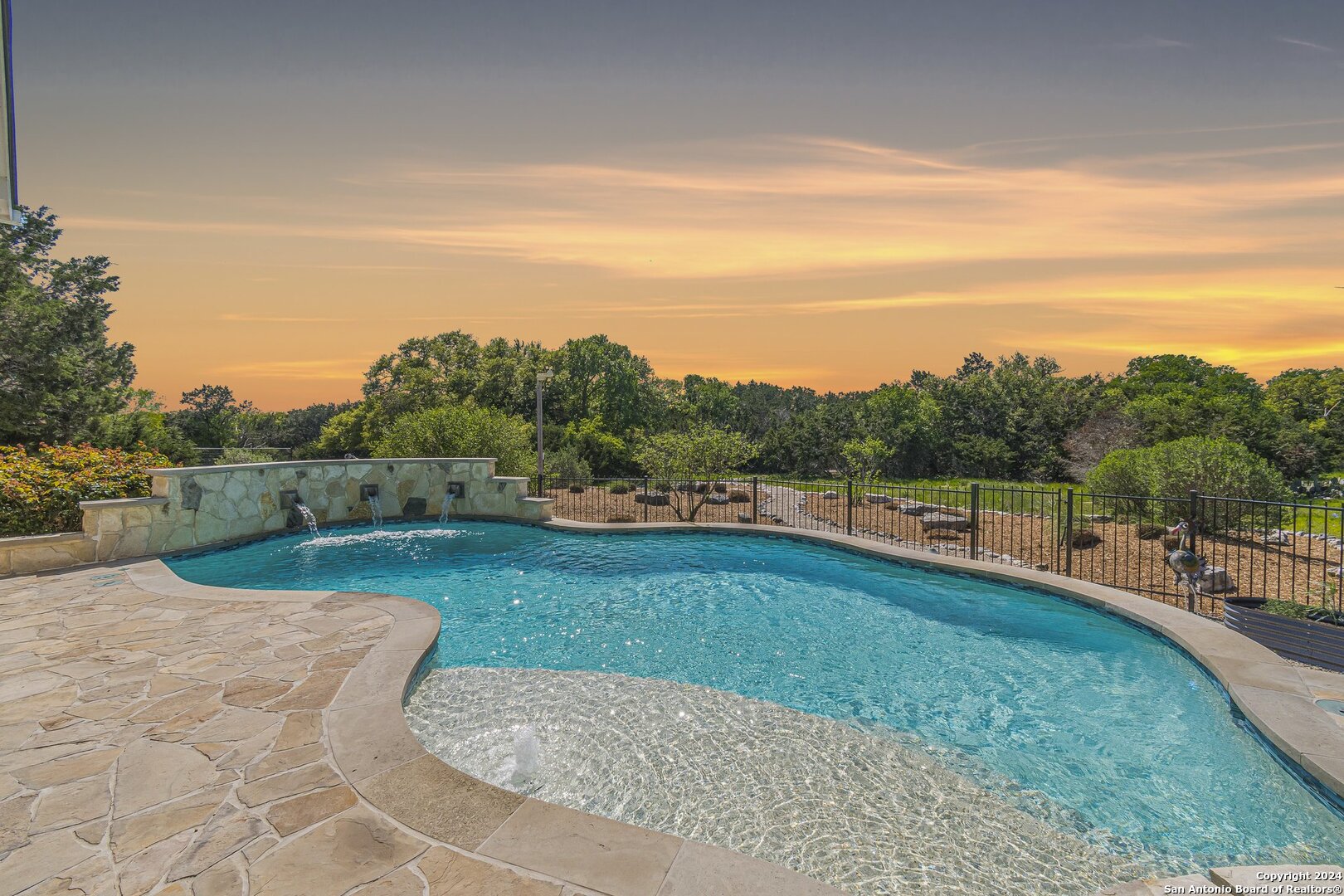 Photo of 2338 Haven Bluff Ct in New Braunfels, TX
