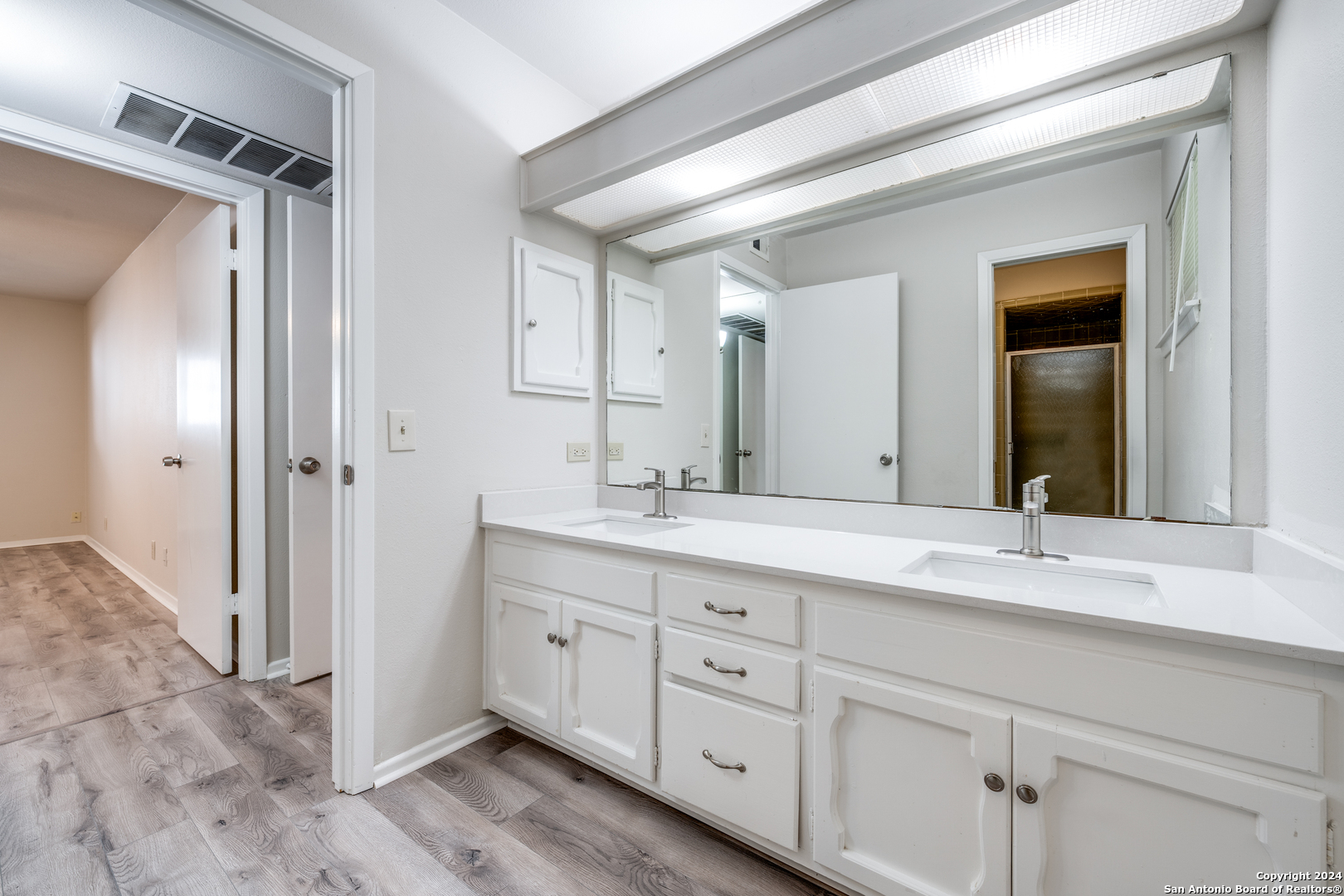6106 VANCE JACKSON RD, #36, San Antonio, TX 78230