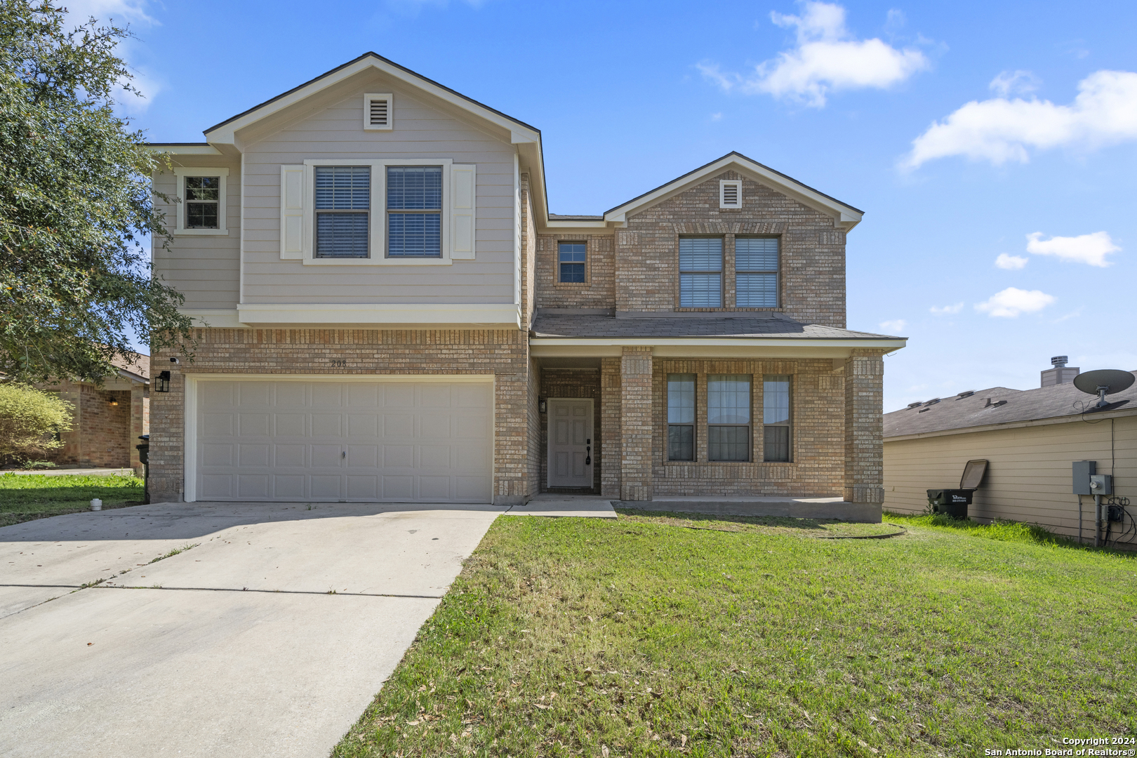 Photo of 208 Calixto Ct in San Marcos, TX