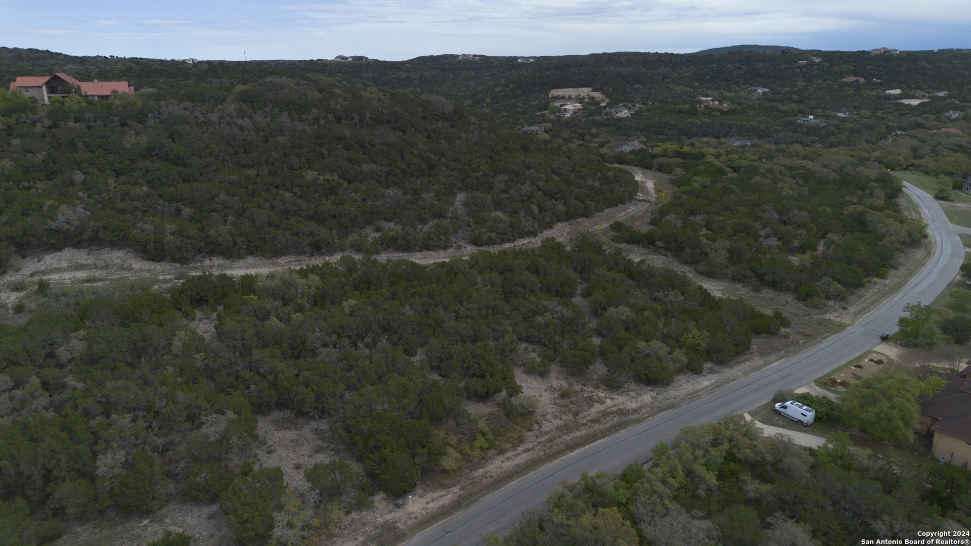 Photo of 101 Private Rd 1712 in Mico, TX