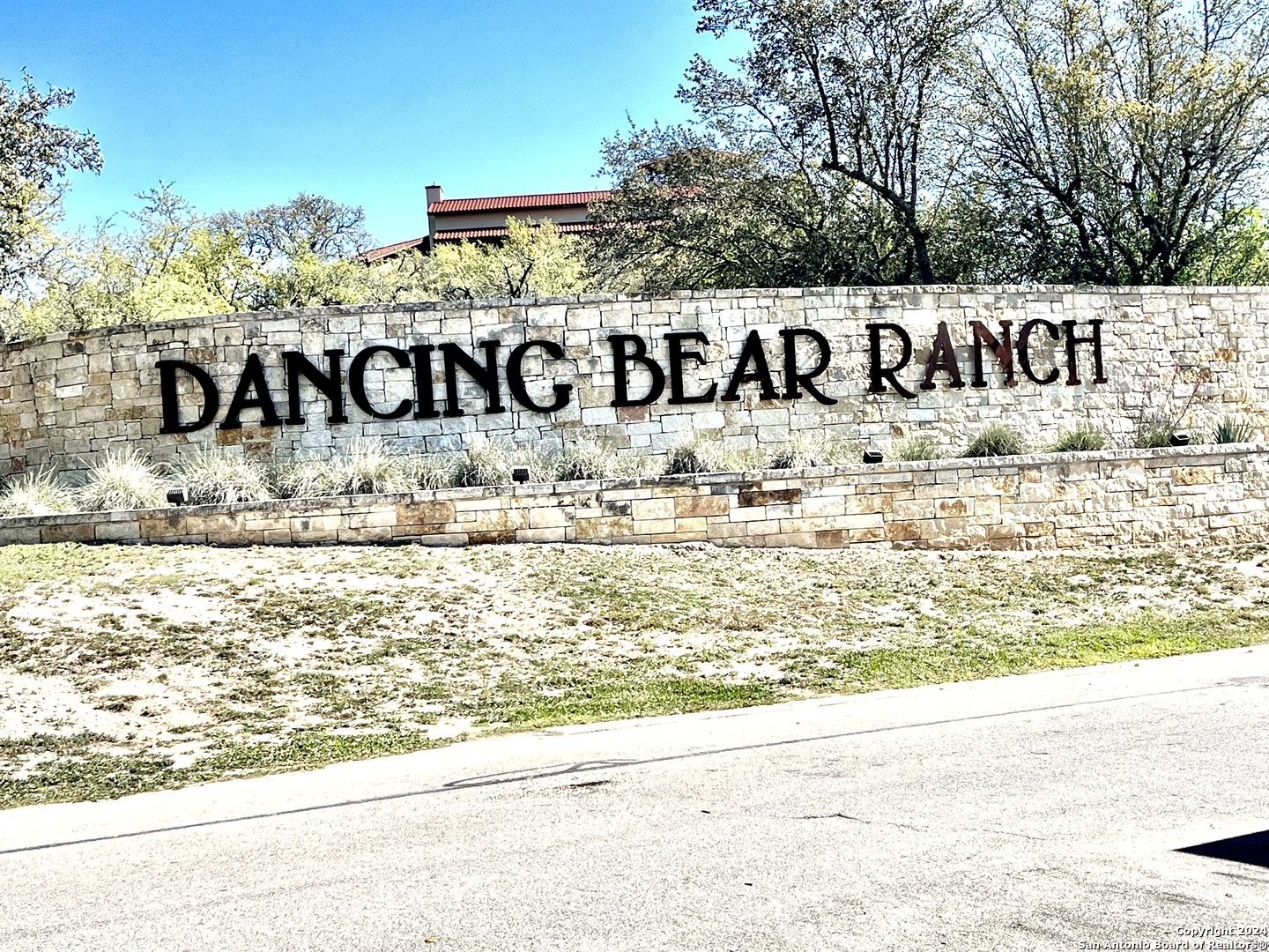 Photo of Pr 1712 Dancing Bear Rnch in Mico, TX