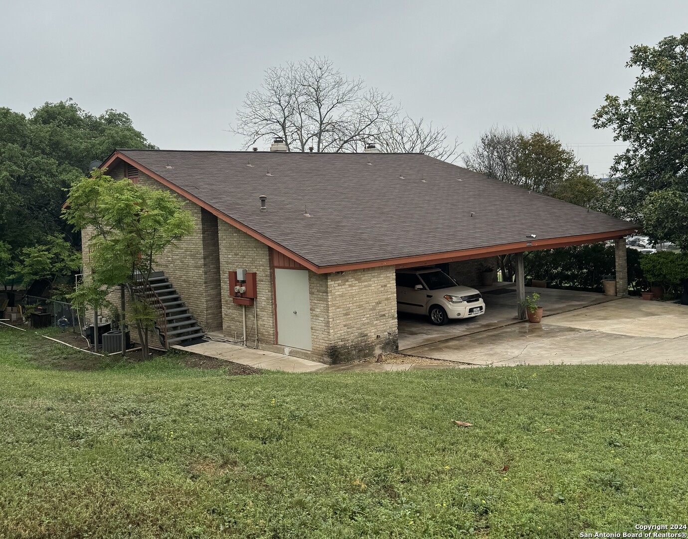 Photo of 6606 Southpoint in San Antonio, TX