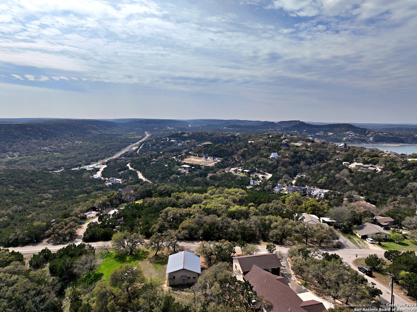 Photo of 1750 Skyline Dr in Canyon Lake, TX