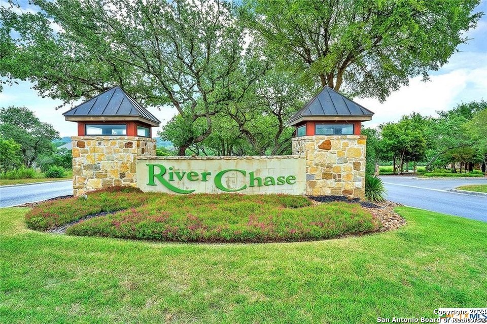 Photo of 217 Longwood Dr in New Braunfels, TX