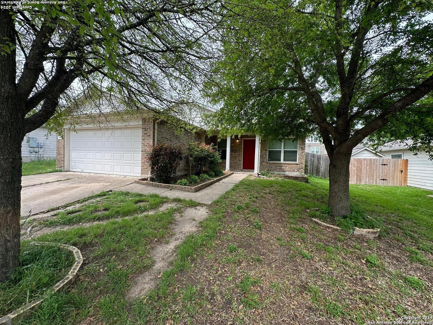 Photo of 1314 Sunflower Ln in San Marcos, TX