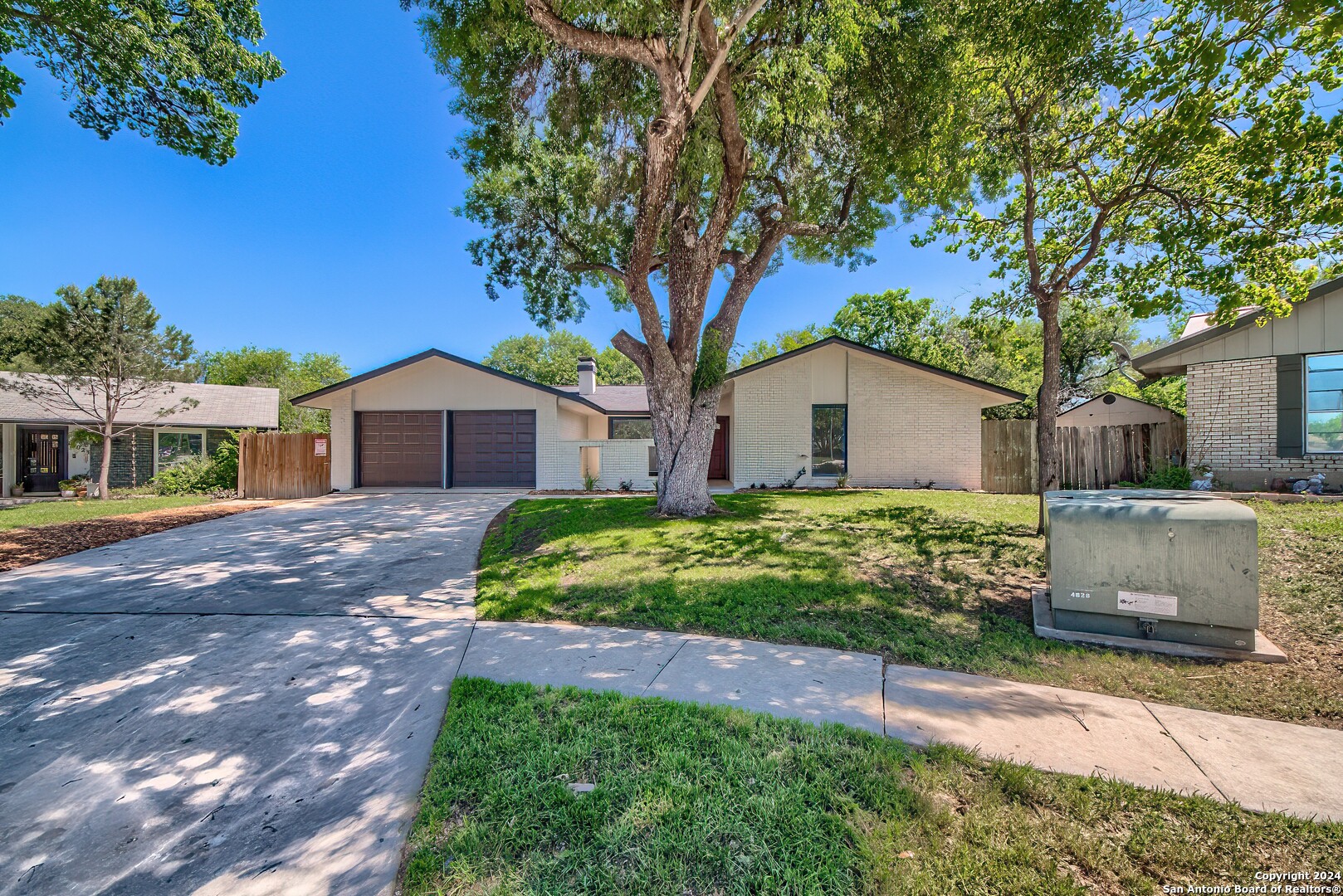 Photo of 14019 Bell Dr in San Antonio, TX