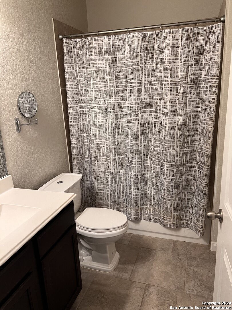 10235 Waverunner   Converse TX 78109-4414