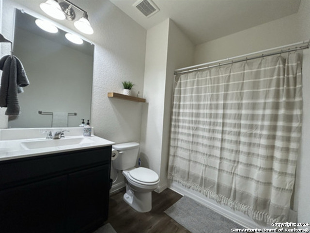 5855 Gulf Meadow, Converse, TX 78109