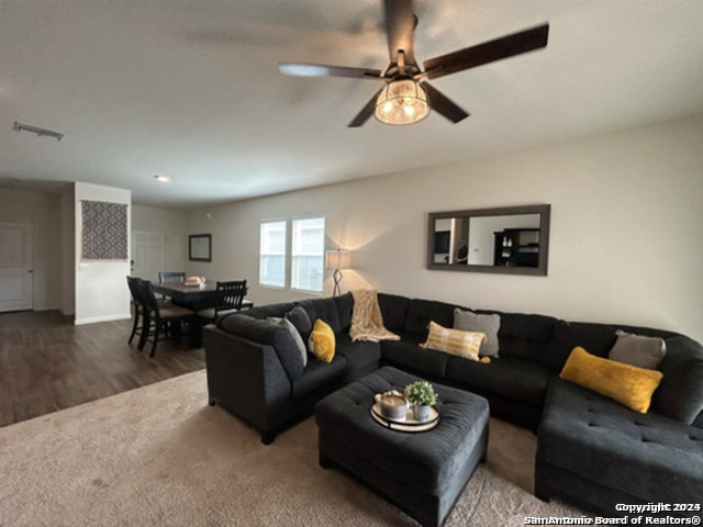 5855 Gulf Meadow, Converse, TX 78109