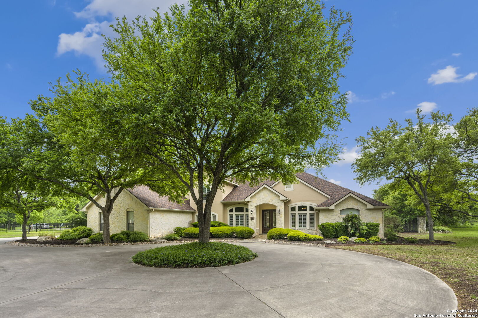 Photo of 7430 Keeneland Dr in Boerne, TX