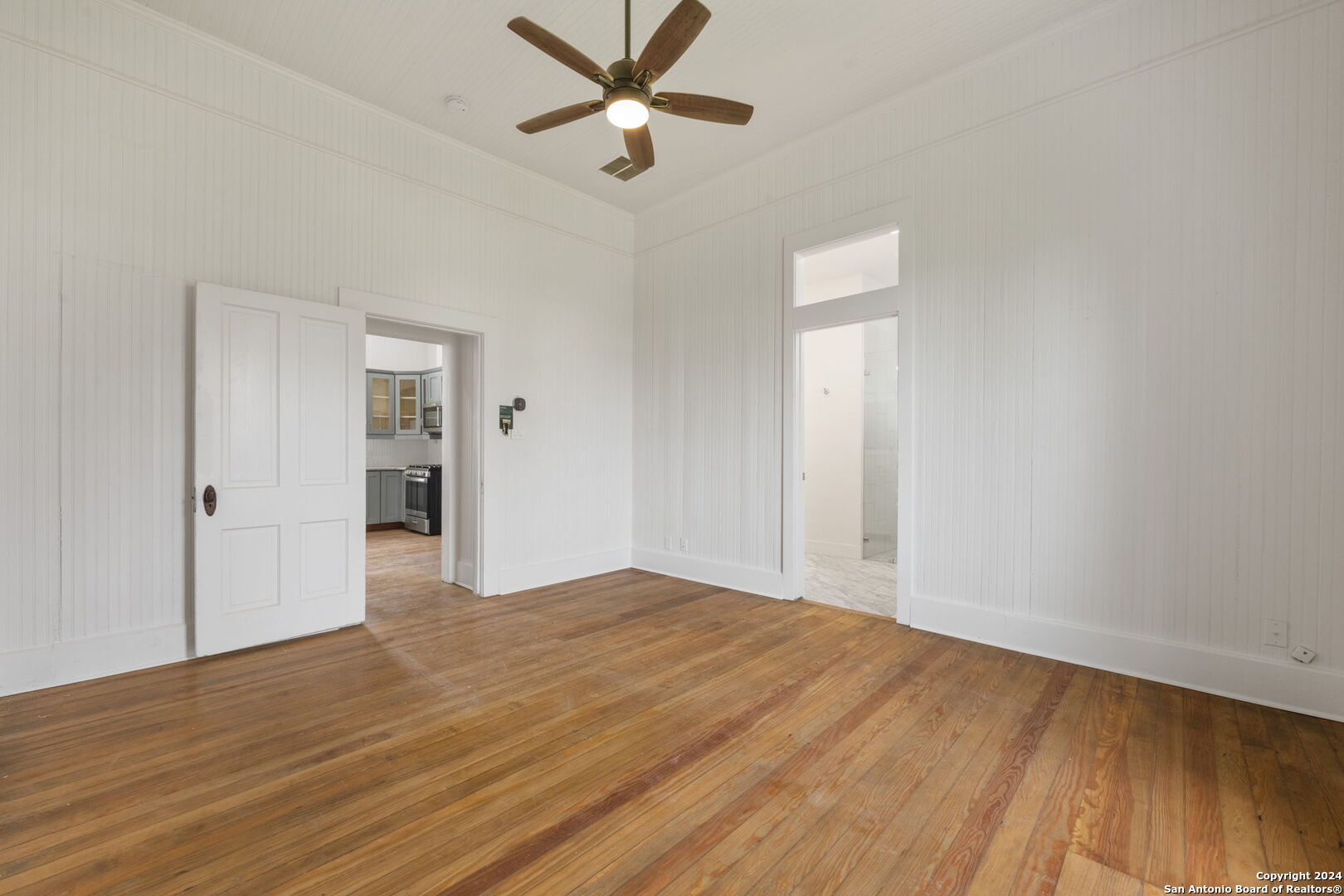 303 JAMES ST, Boerne, TX 78006