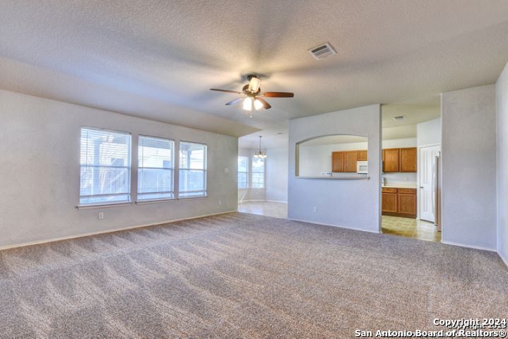 3510 ALONZO FLDS   Converse TX 78109-3538