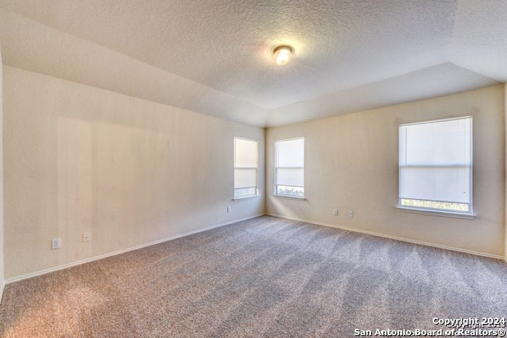 3510 ALONZO FLDS   Converse TX 78109-3538