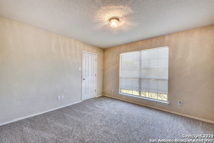 3510 ALONZO FLDS   Converse TX 78109-3538