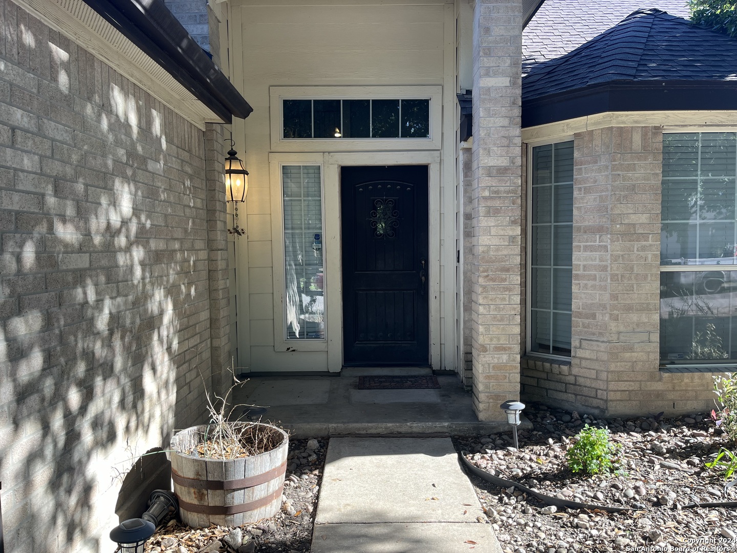 8515 RITA BLANCA ST   Converse TX 78109-3581