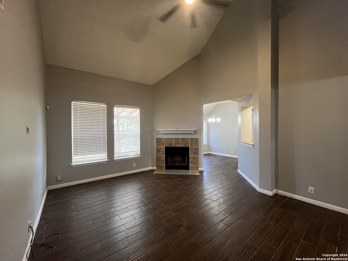 8515 RITA BLANCA ST   Converse TX 78109-3581
