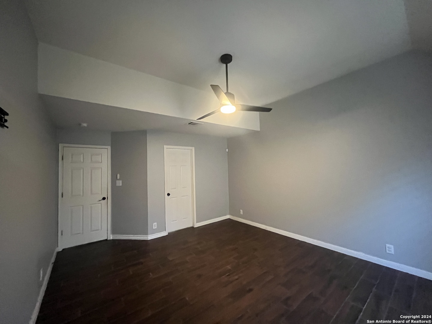 8515 RITA BLANCA ST   Converse TX 78109-3581