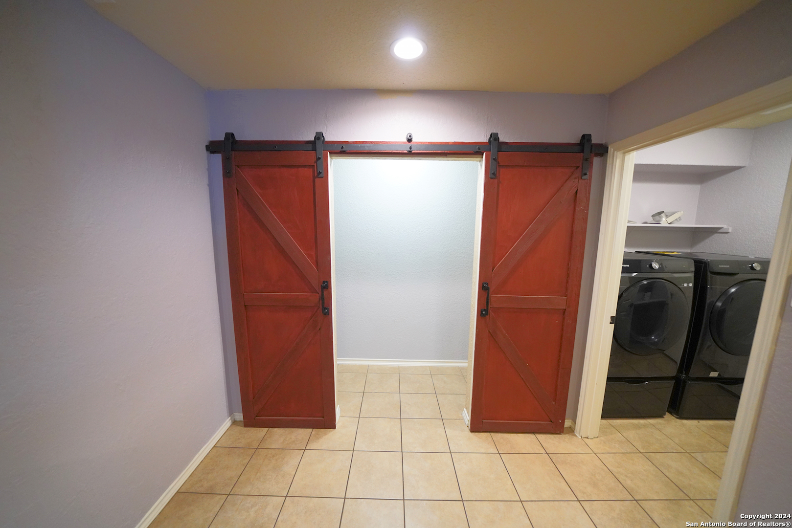 523 DIANA DR   Converse TX 78109-1134