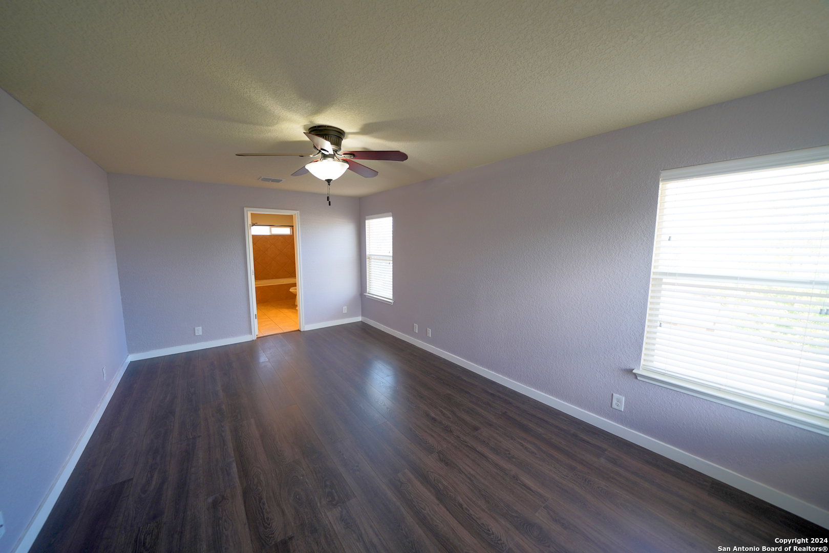 523 DIANA DR   Converse TX 78109-1134