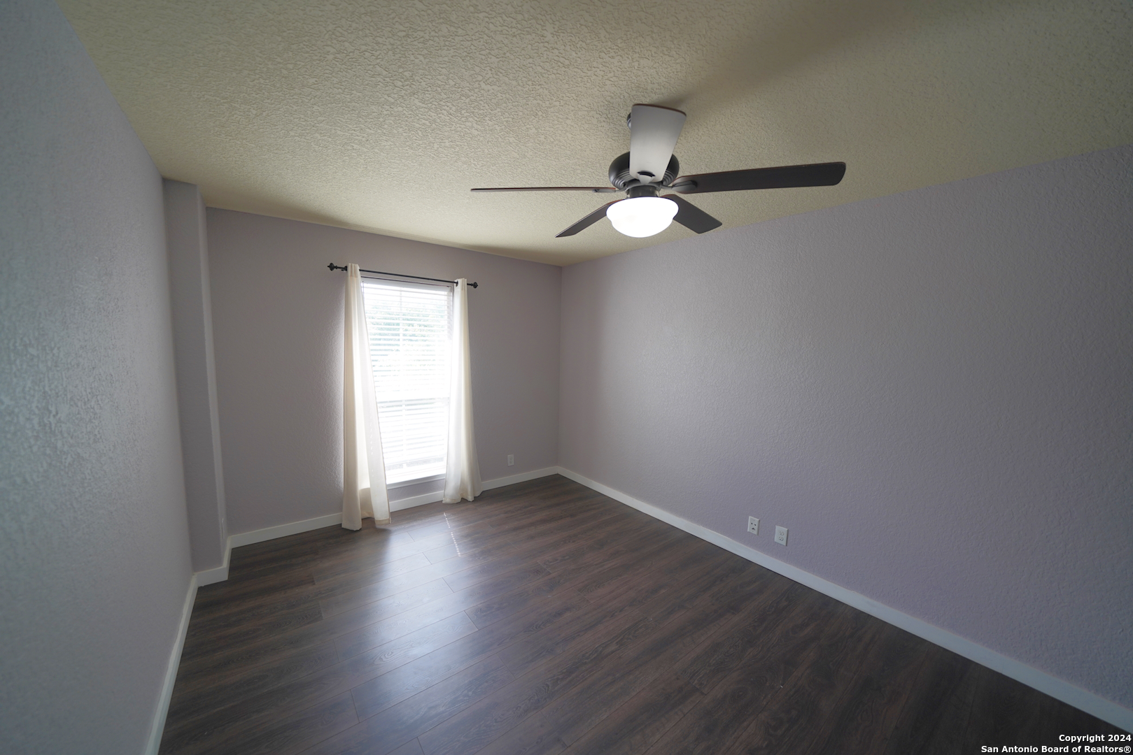 523 DIANA DR   Converse TX 78109-1134