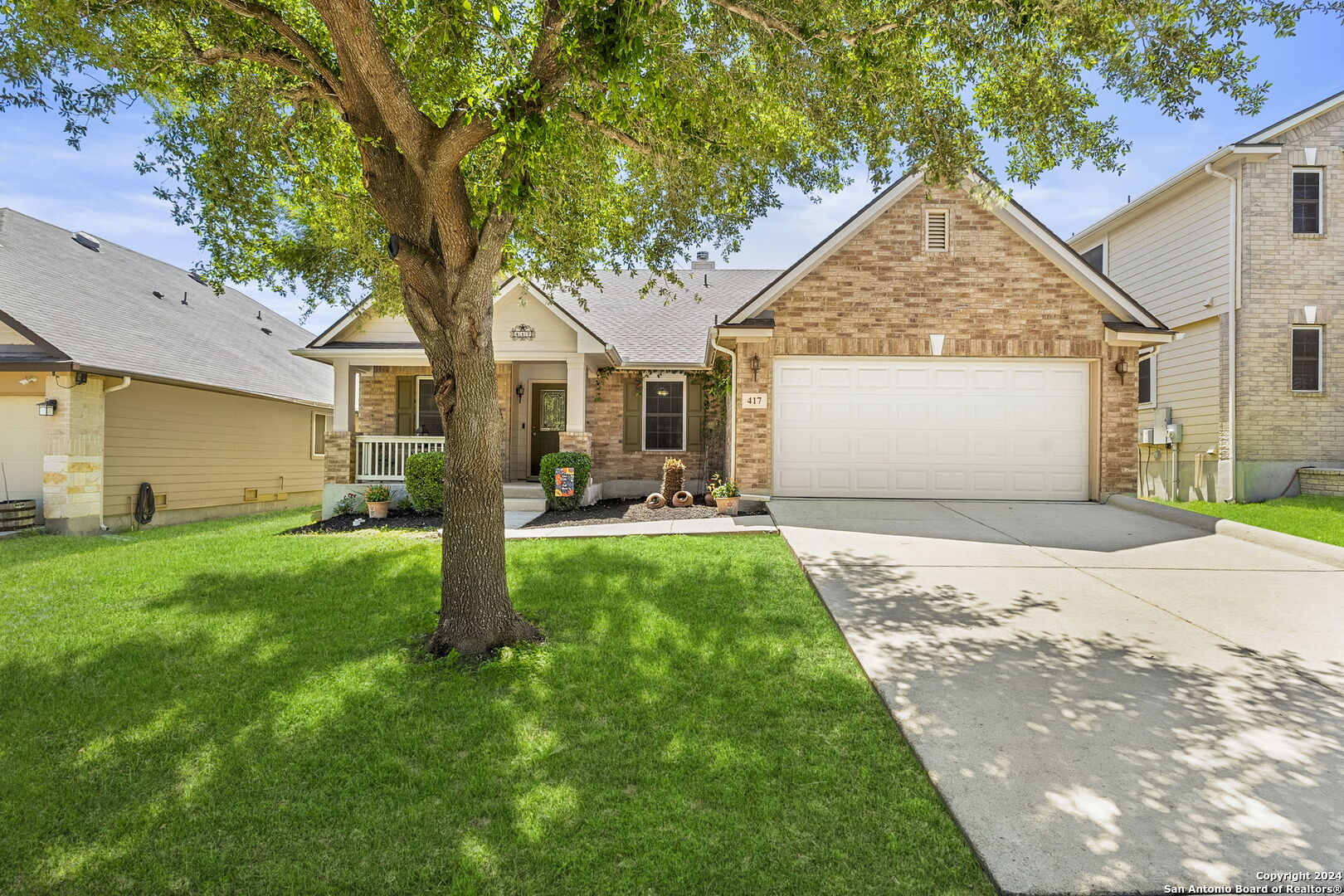 Photo of 417 Turnberry Wy in Cibolo, TX