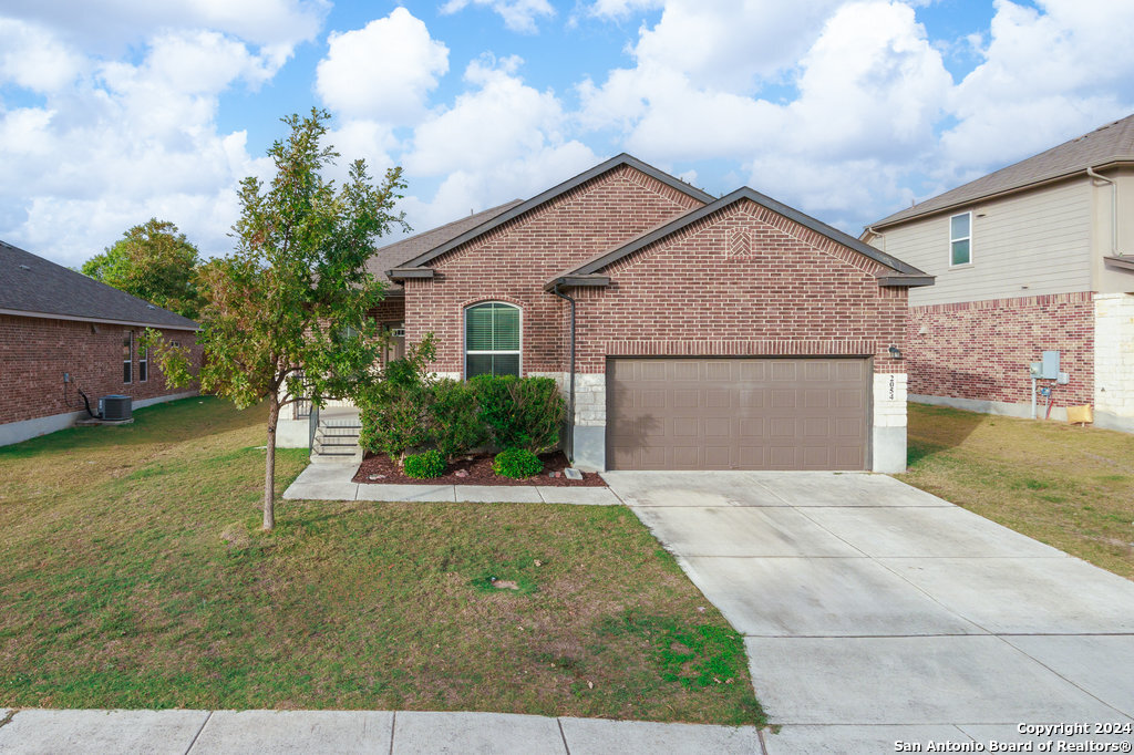 Photo of 2054 Trumans Hl in New Braunfels, TX