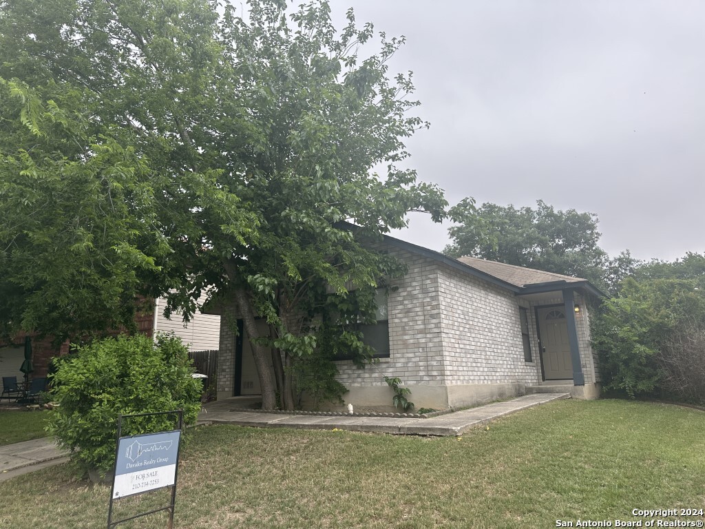 Photo of 5428 Villa Mercedes in San Antonio, TX