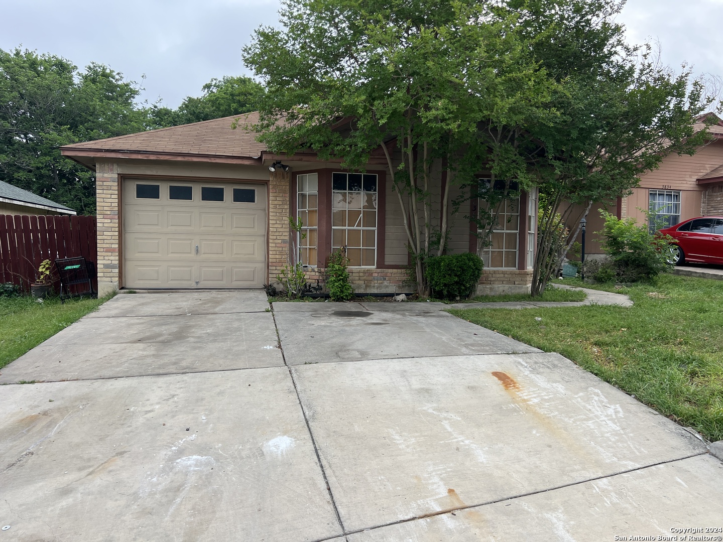 Photo of 3838 Candlecrown Ct in San Antonio, TX