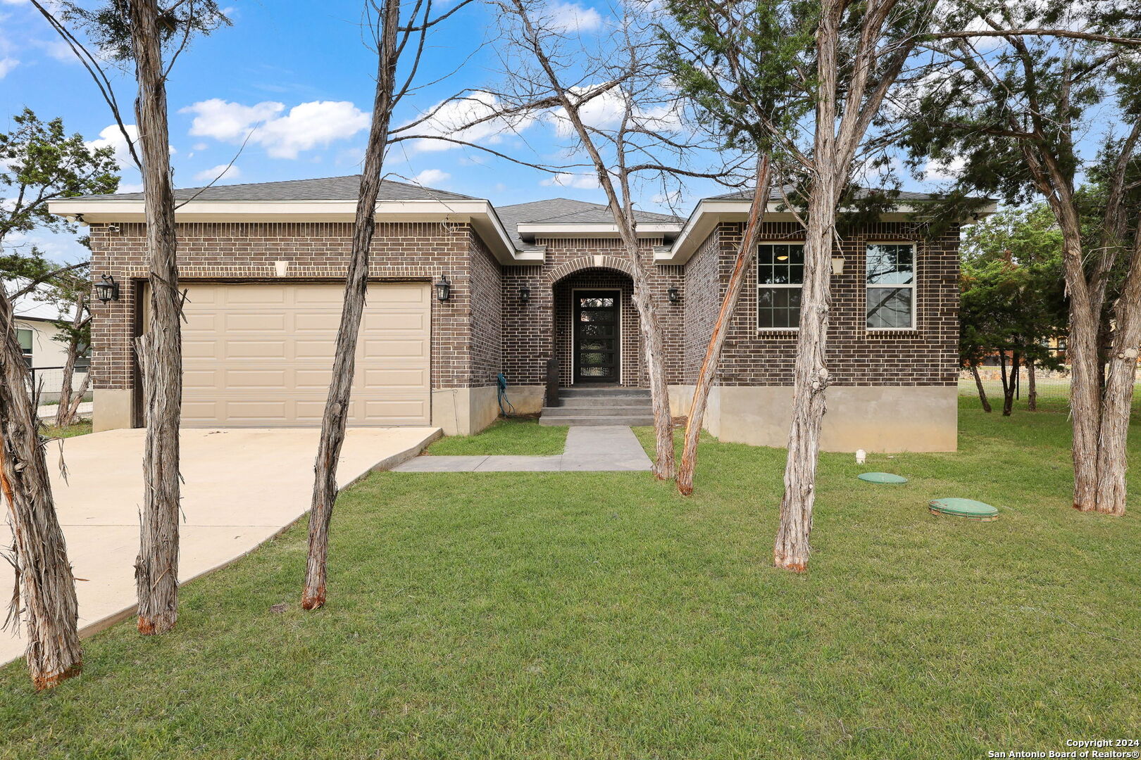 Photo of 27218 Sherwood Forest Dr in San Antonio, TX