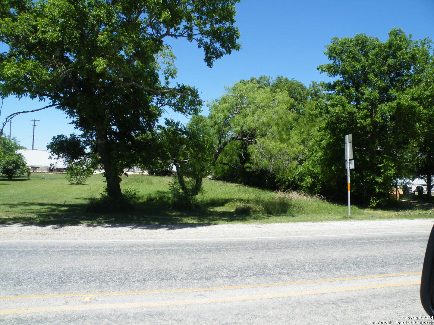 Photo of 000 Val Verde St in Lacoste, TX