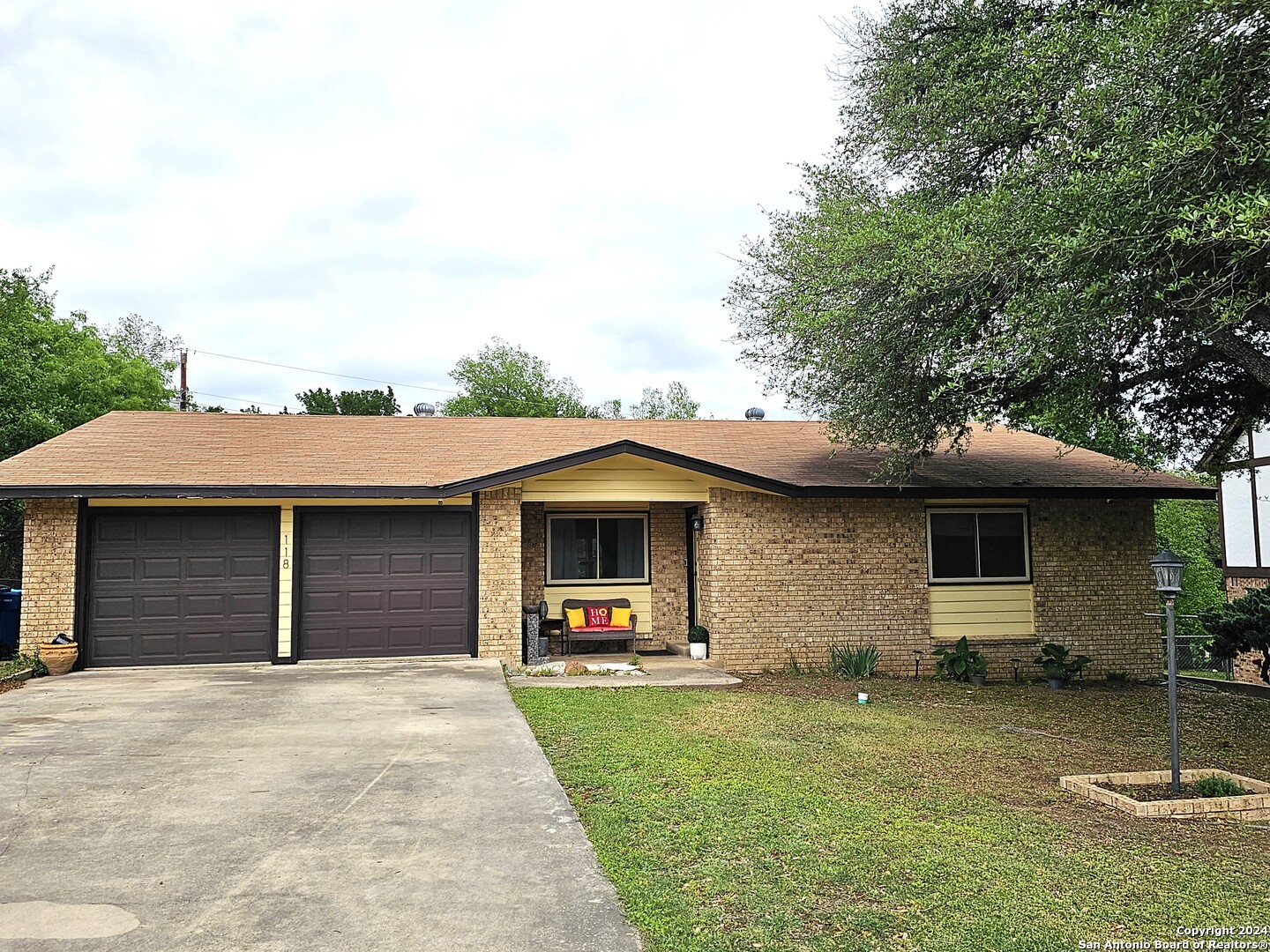 Photo of 118 Crescent Dr in Kerrville, TX