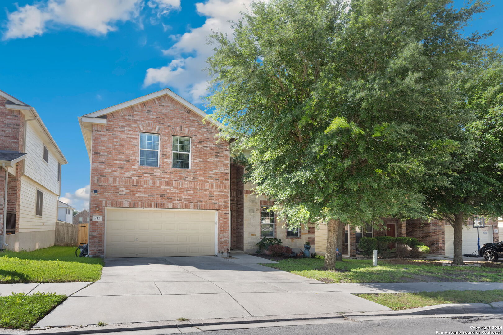 Photo of 213 Country Vale in Cibolo, TX