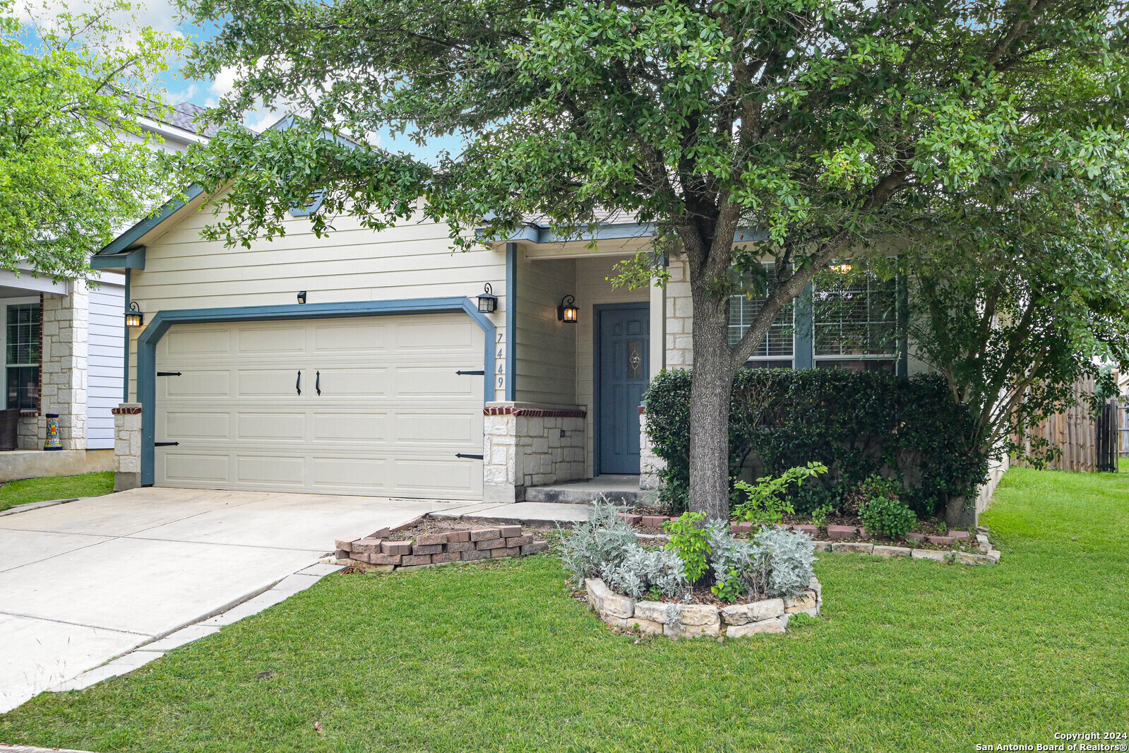 Photo of 7449 Paraiso Pt in Boerne, TX