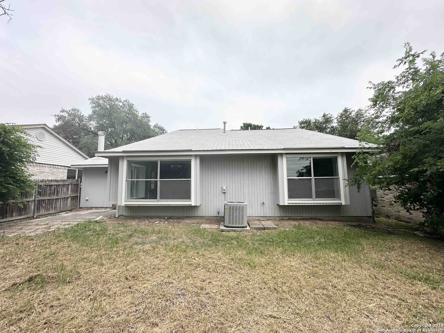 6119 BROADMEADOW, San Antonio, TX 78240