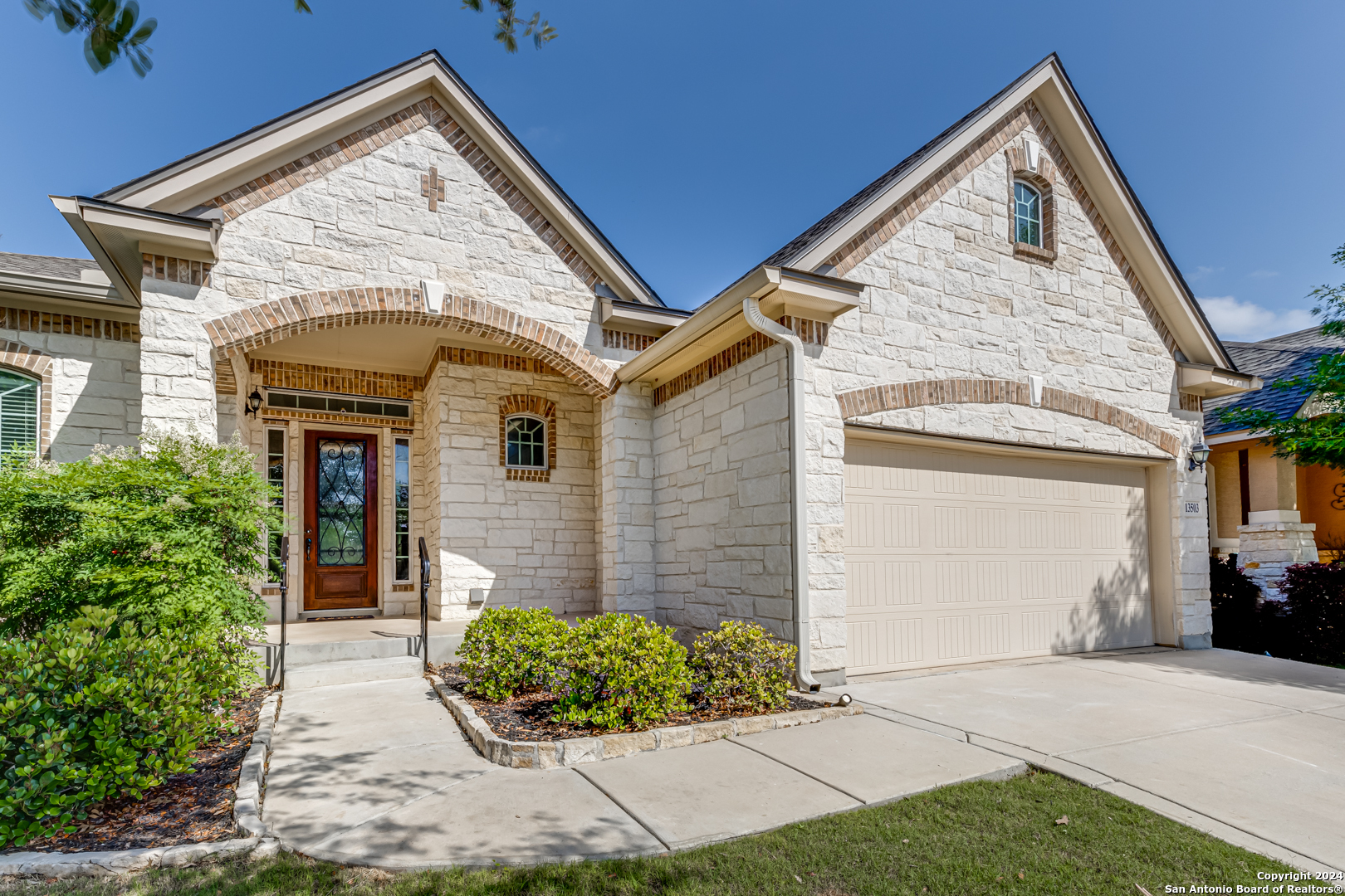 Photo of 13503 Windmill Trce in Helotes, TX