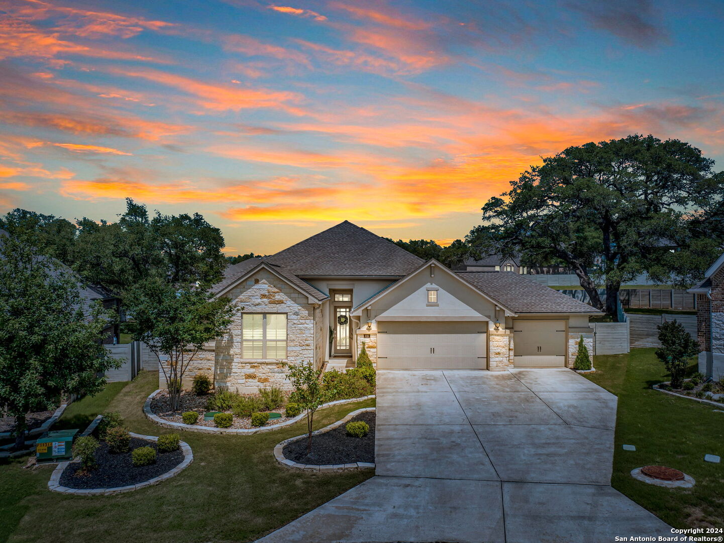 Photo of 619 Coral Berry in New Braunfels, TX