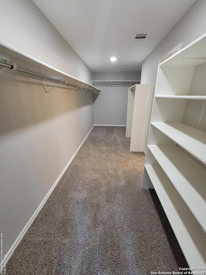 8147 chestnut manor   Converse TX 78109