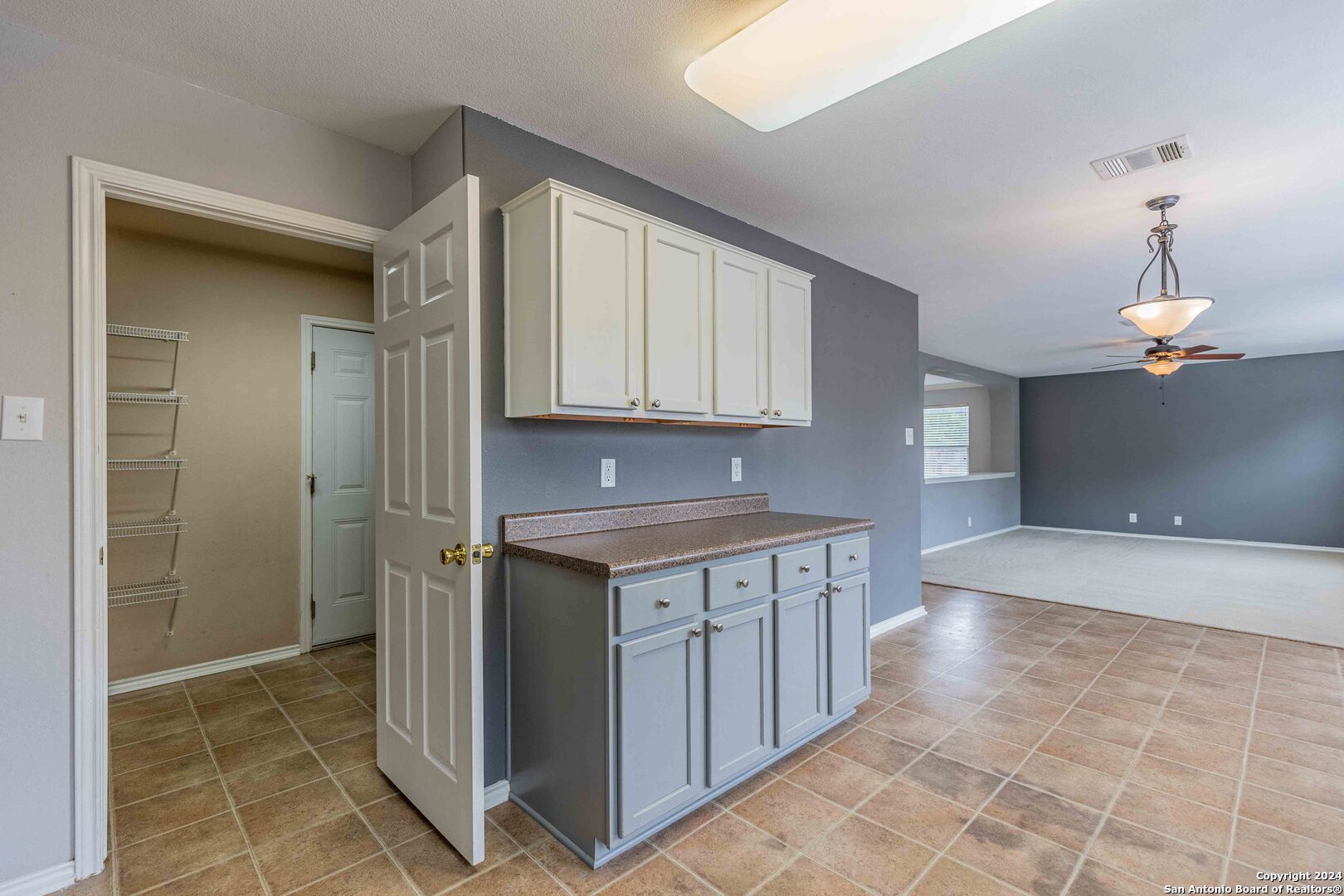 4942 MACEY TRL, San Antonio, TX 78253