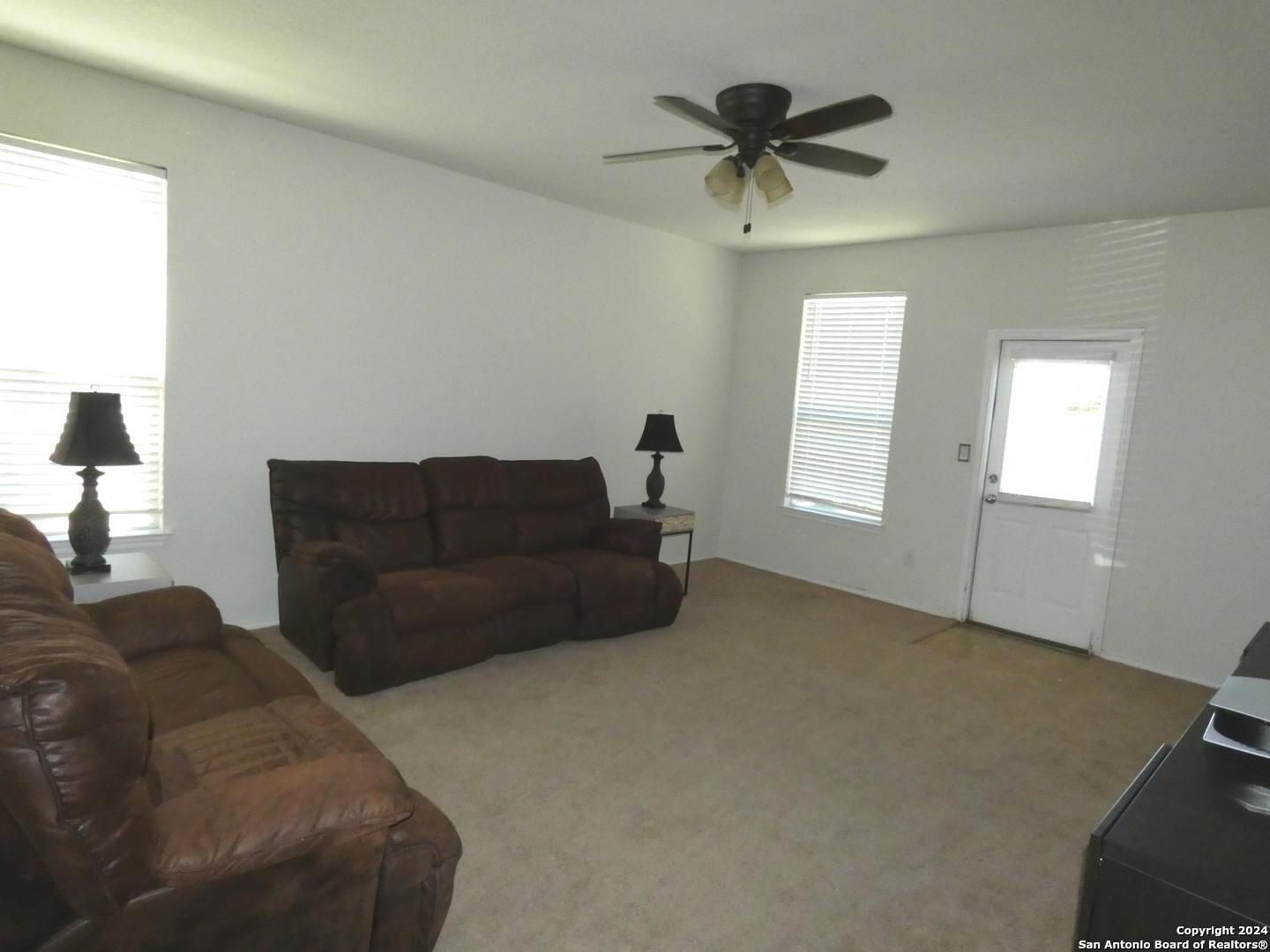 11921 FIELDCREST RUN San Antonio TX, 78254 Homes for Sale Hill Country