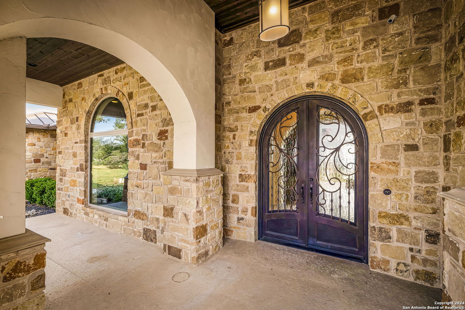 123 RIDDLE RD Spring Branch TX, 78070 Homes for Sale Hill Country