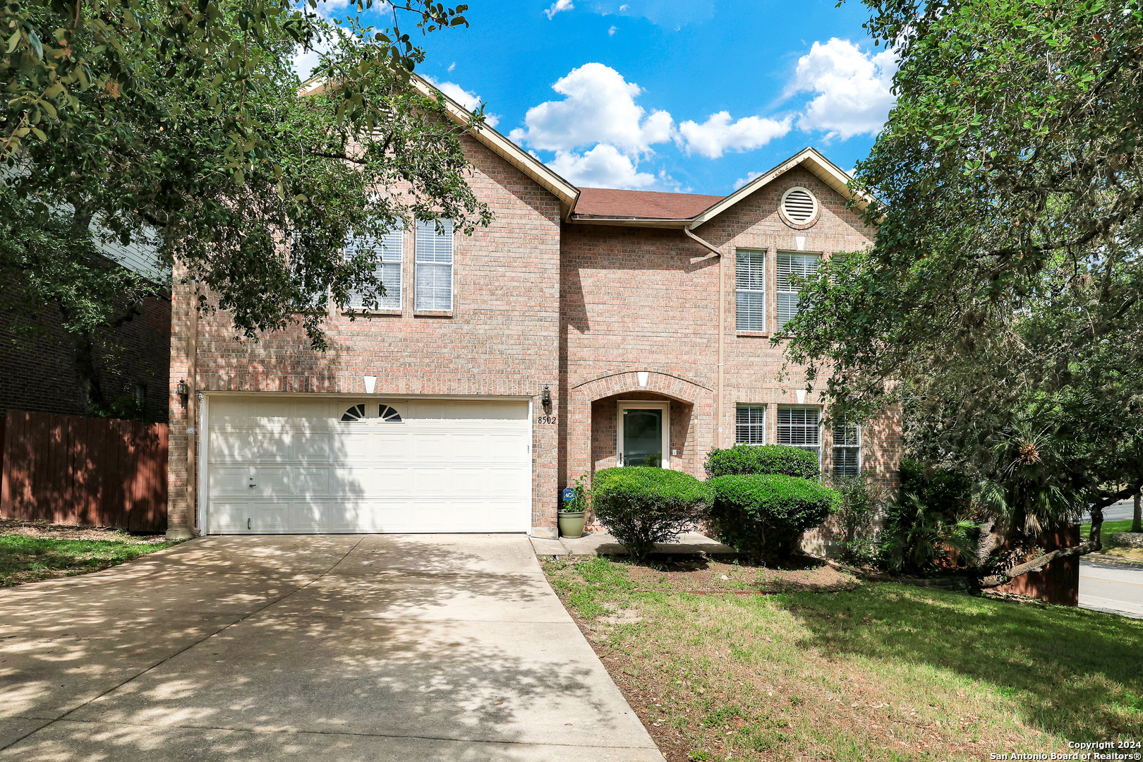 8502 Cottage Park Listing Cover Image