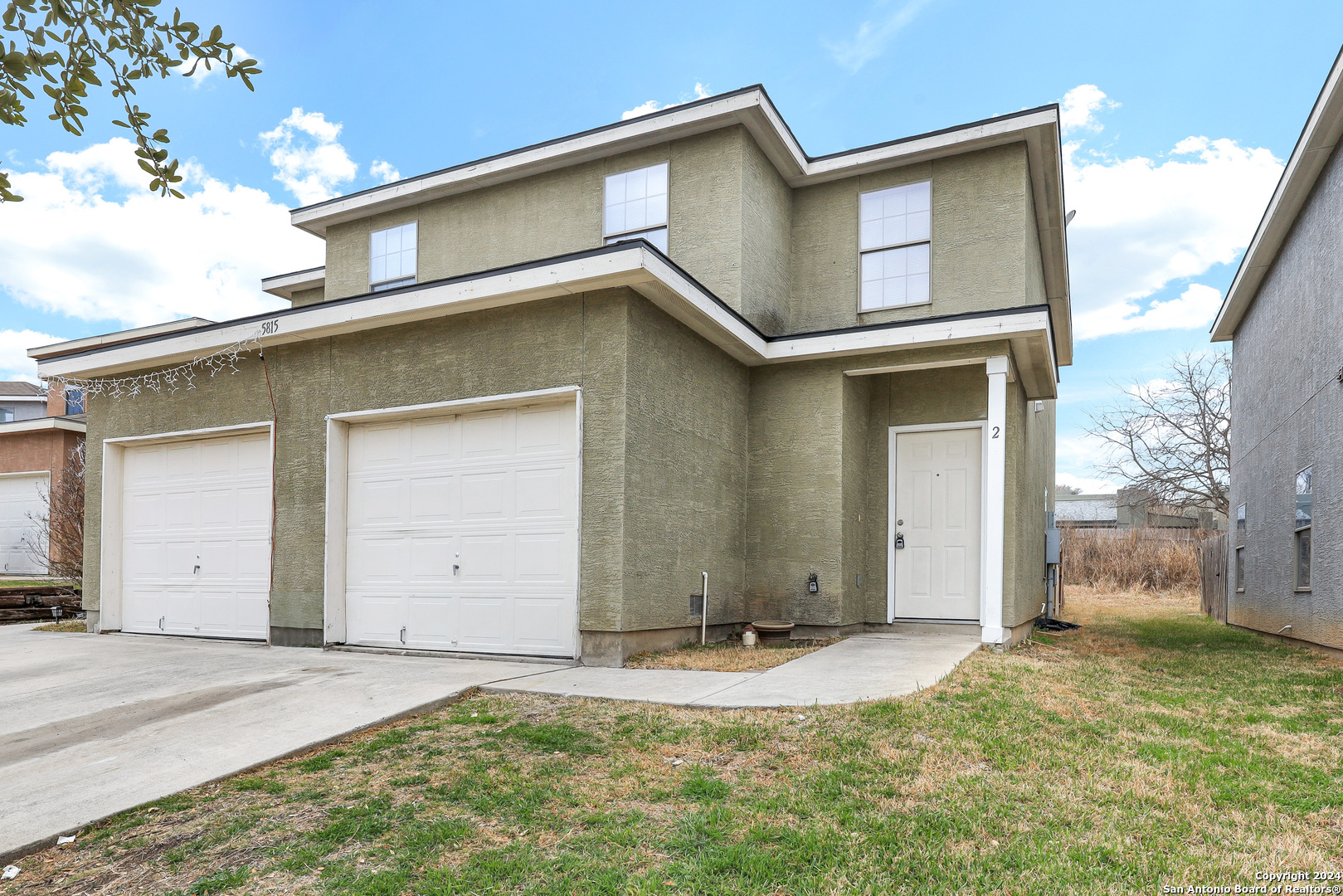 5815 Golf Bnd Listing Cover Image