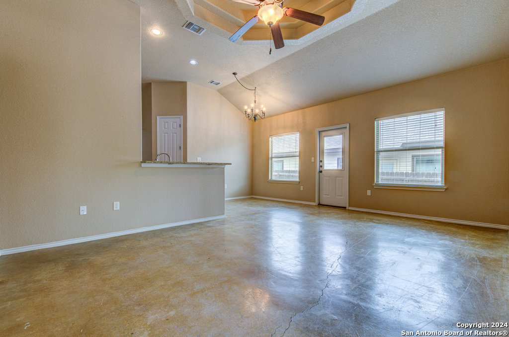 1042 CAROLYN CV, New Braunfels, TX 78130