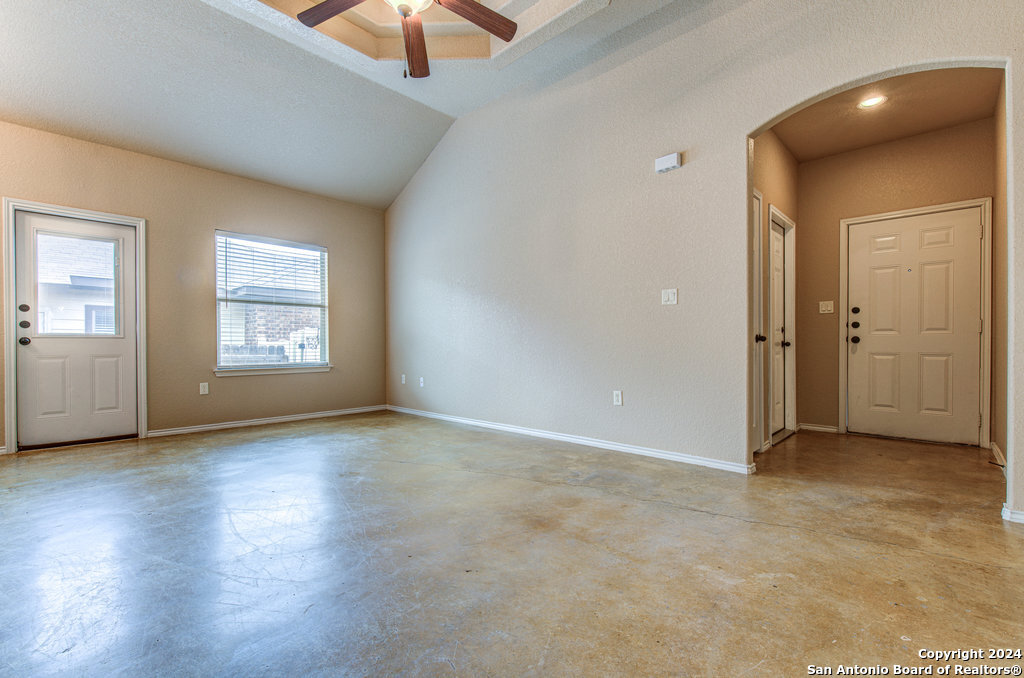 1042 CAROLYN CV, New Braunfels, TX 78130