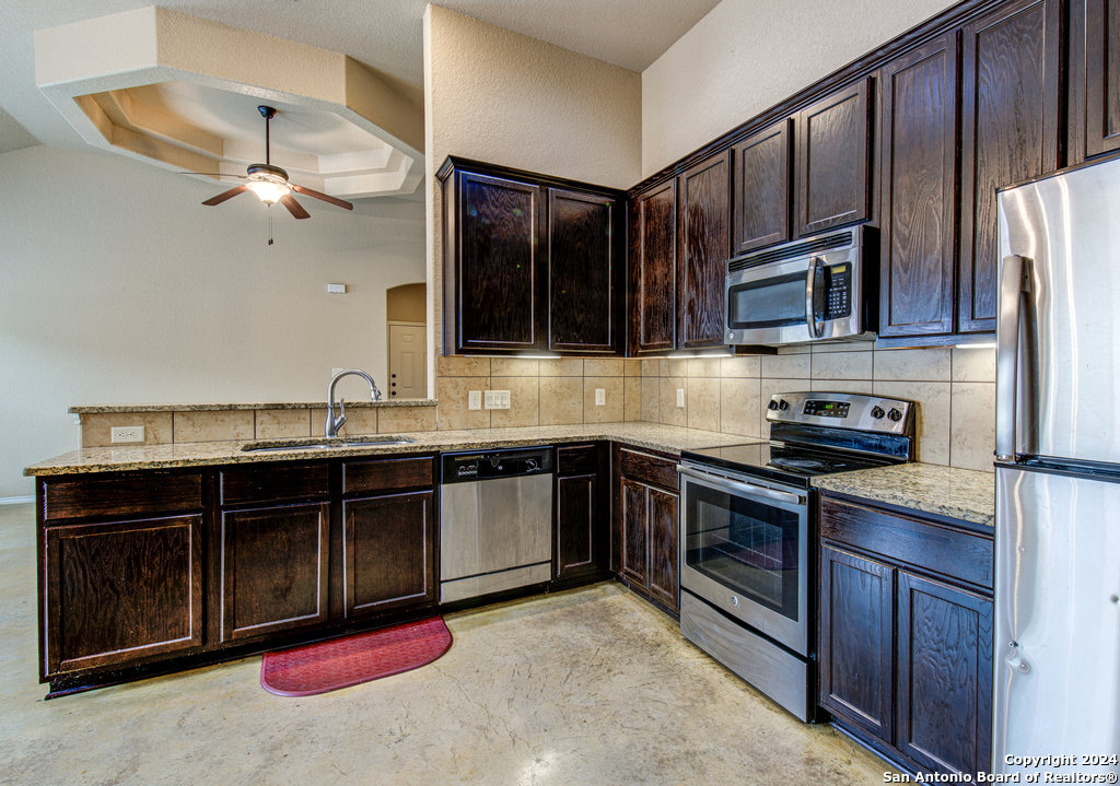 1042 CAROLYN CV, New Braunfels, TX 78130