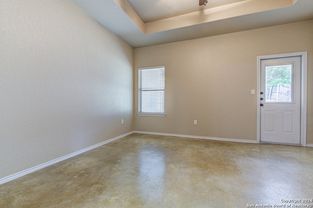 1042 CAROLYN CV, New Braunfels, TX 78130