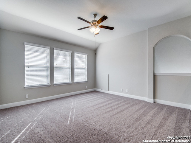 21935 AKIN BAYOU, San Antonio, TX 78261
