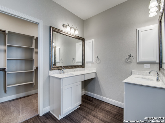 21935 AKIN BAYOU, San Antonio, TX 78261