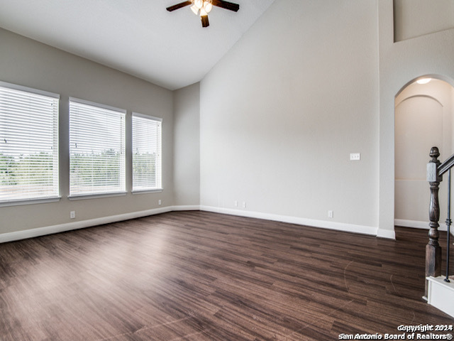 21935 AKIN BAYOU, San Antonio, TX 78261