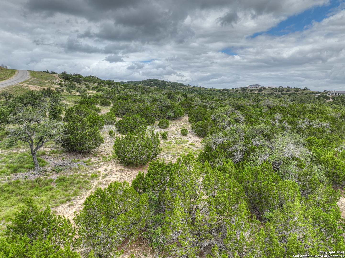85 Majestic hills, Blanco, TX 78606